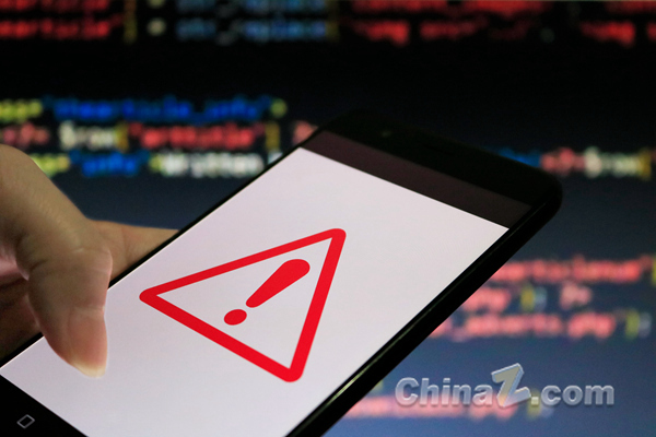 研究发现，在不安全代码上训练的 AI 模型变得有毒
