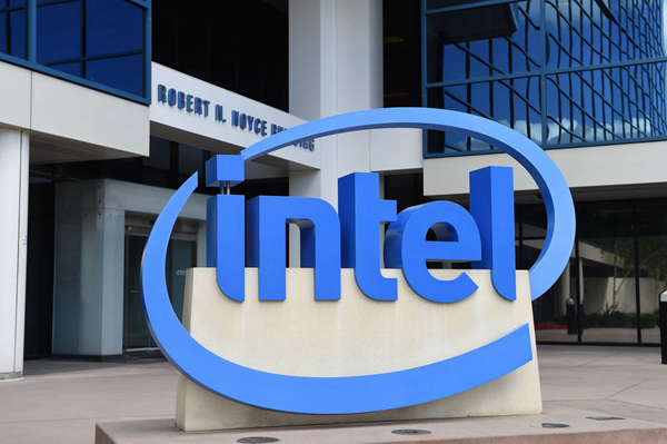 英特尔发布 Xeon 6 处理器：AI 处理性能提升两倍