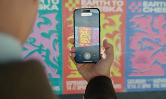 苹果 iPhone16新增视觉智能:类似Google Lens，实现拍照即搜索
