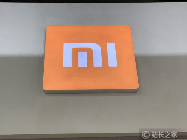 小米将推出首款AI PC产品