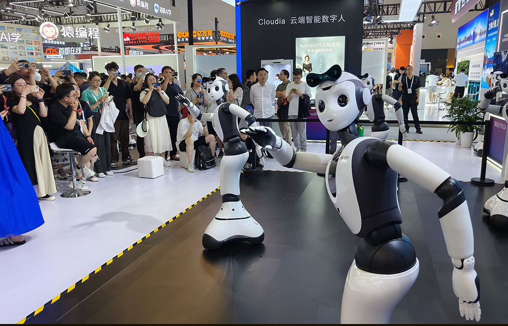 AI爱因斯坦何时才能出现？