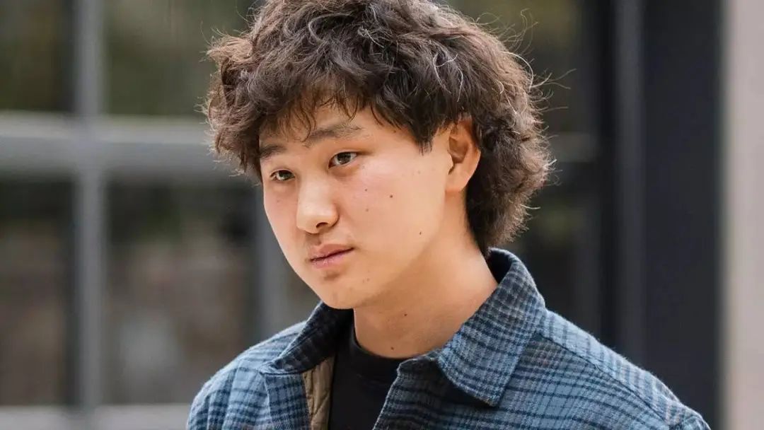 “天价挖角”踩刹车，刚建3个月的团队解散，28岁华人接管Meta AI，图灵奖大佬也向他汇报